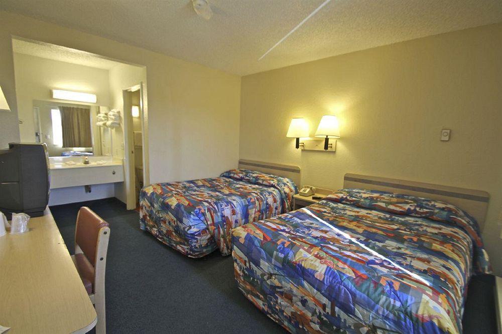 Motel 6-Eureka, Ca Redwood Coast Esterno foto
