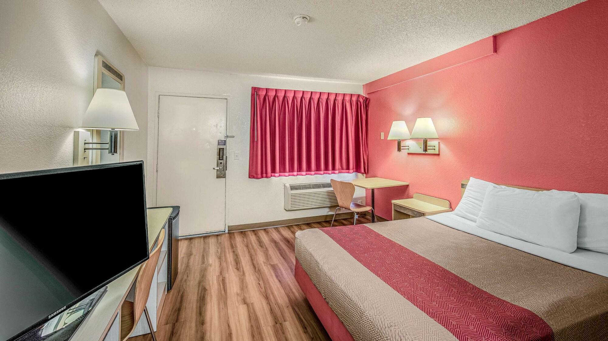Motel 6-Eureka, Ca Redwood Coast Esterno foto