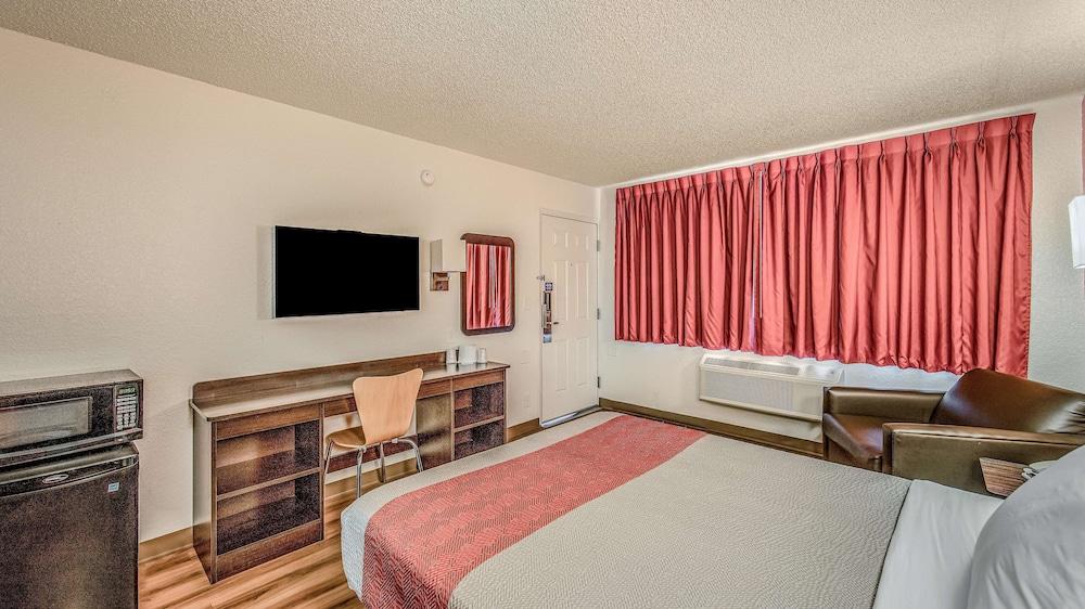 Motel 6-Eureka, Ca Redwood Coast Esterno foto