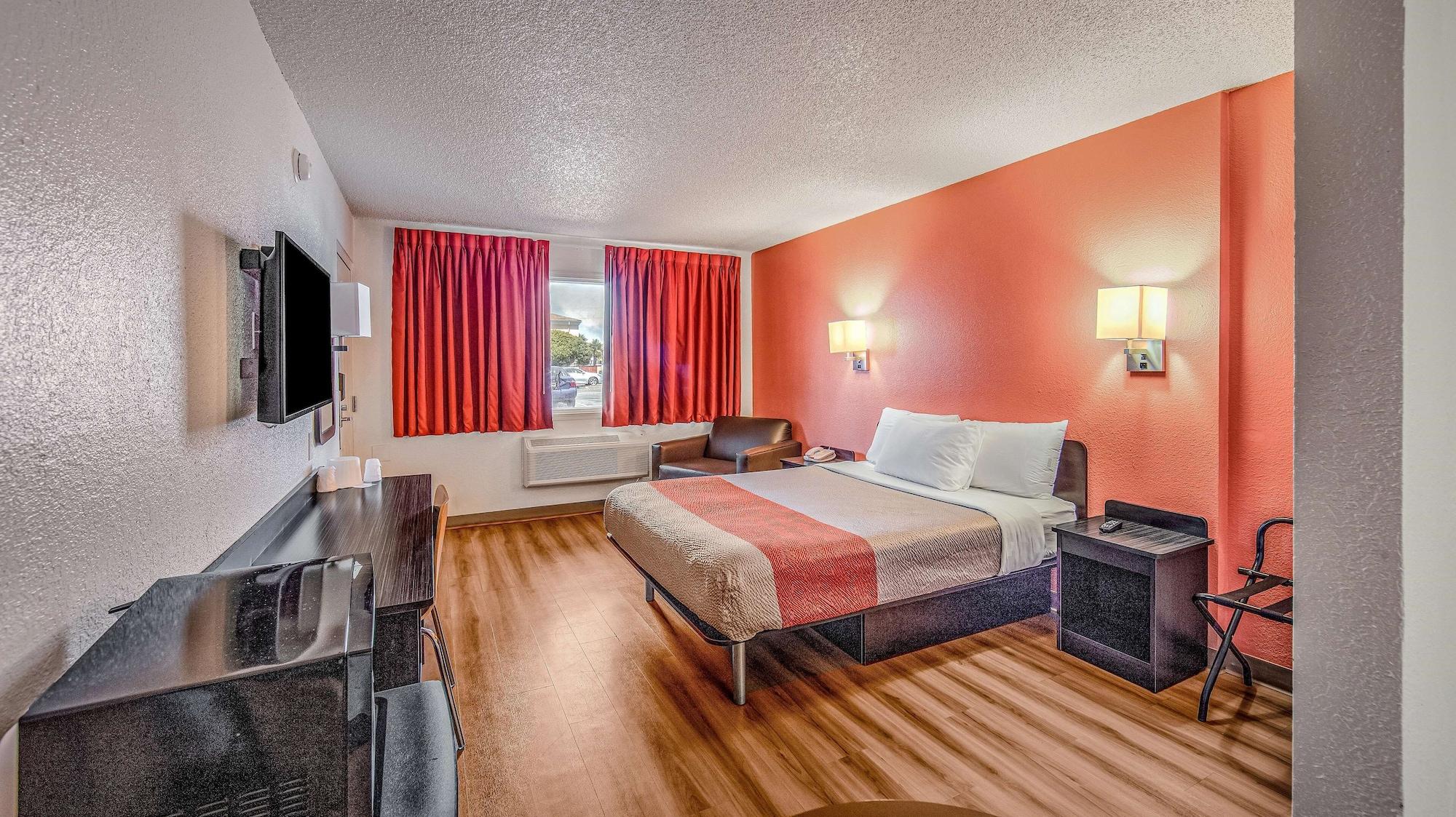 Motel 6-Eureka, Ca Redwood Coast Esterno foto