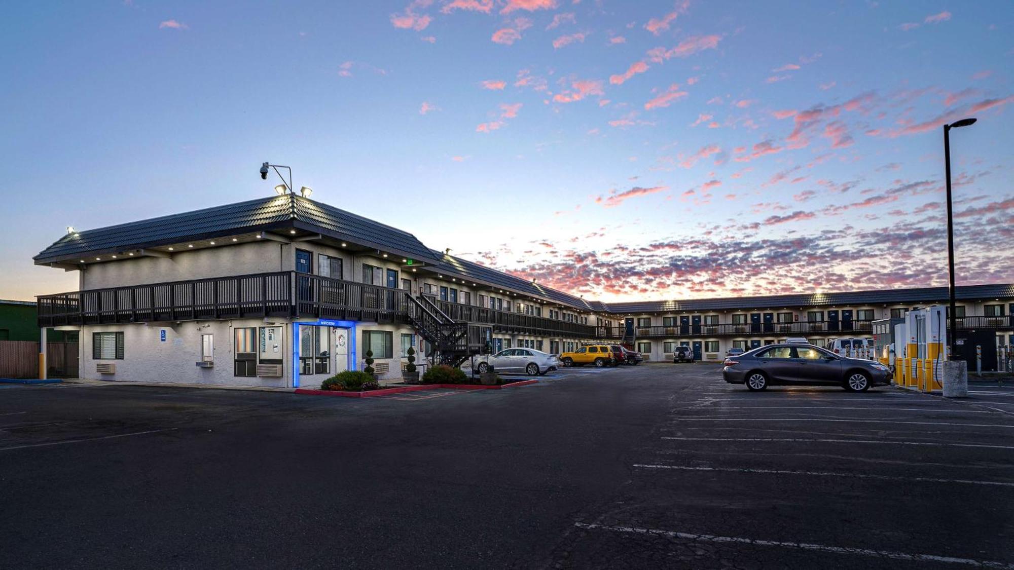 Motel 6-Eureka, Ca Redwood Coast Esterno foto